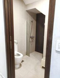 Naung Residence (D19), Apartment #581283201